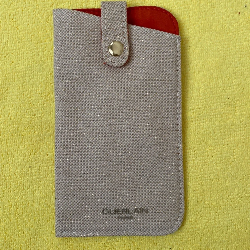 Cell phone case